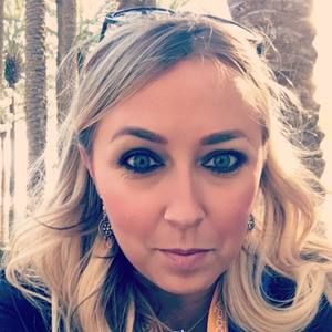 Meet your Posher, Carissa